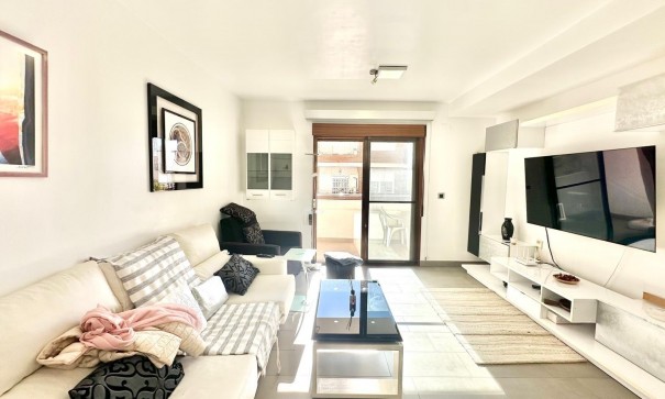 Revente - Appartement -
Torrevieja - torrevieja