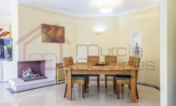 Sprzedaż - Willa wolnostojąca -
La Manga Club