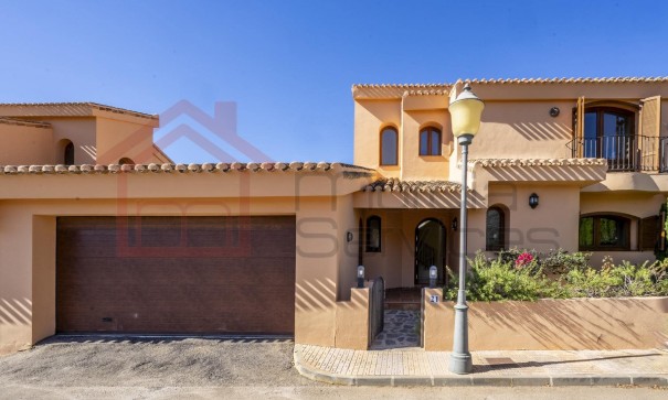 Sprzedaż - Willa wolnostojąca -
La Manga Club