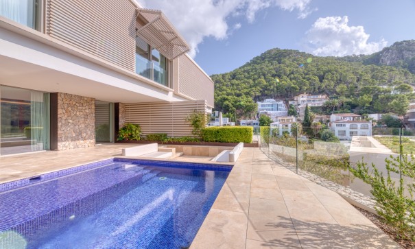 Sale - Detached Villa -
Port d'Andratx - Andratx