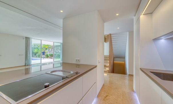 Sale - Detached Villa -
Port d'Andratx - Andratx