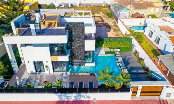 New Build - Detached Villa -
Torrevieja