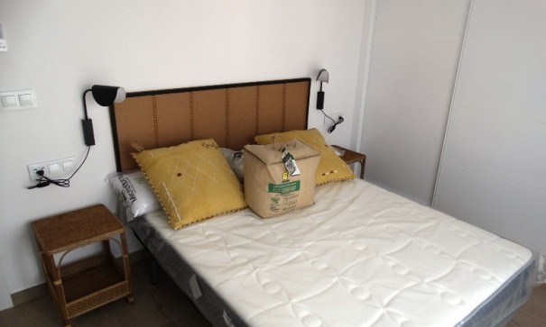 Nybyggd - Radhus -
Santiago de Ribeira - Santiago de la ribera