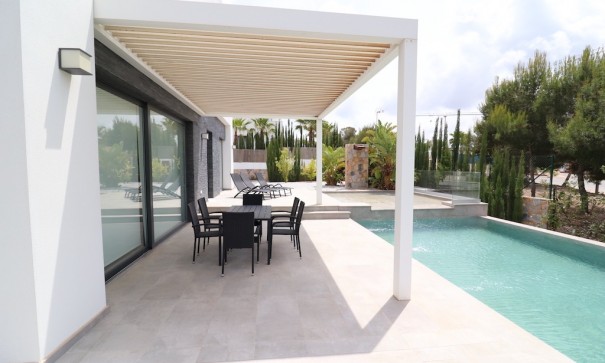 Revente - Villa Individuelle -
Las Colinas - Las Colinas Golf