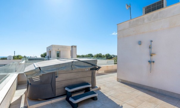 Resale - Freistehende Villa -
Orihuela Costa - Villamartín