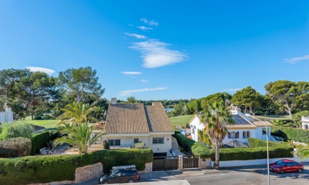Resale - Freistehende Villa -
Orihuela Costa - Villamartín