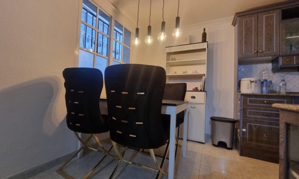 Revente - Appartement -
Torrevieja - Los Balcones