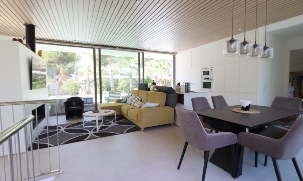 Revente - Villa Individuelle -
Las Colinas - Las Colinas Golf