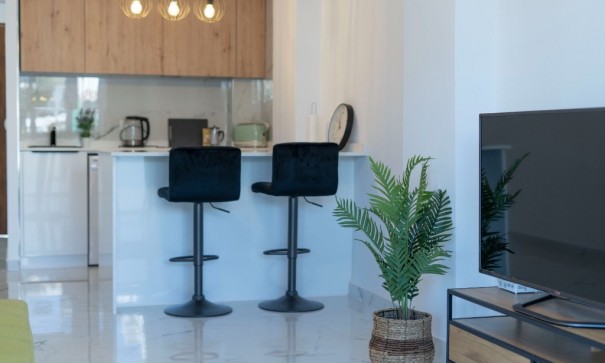 Revente - Appartement -
Torrevieja - La veleta