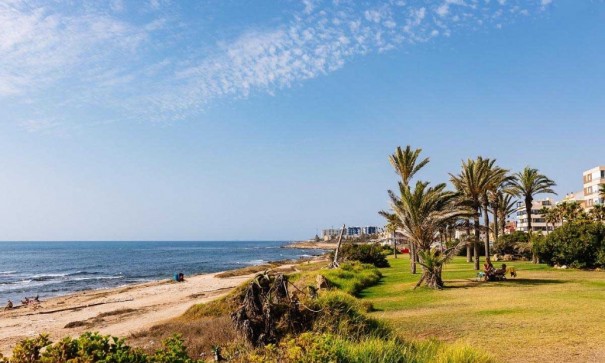 Revente - Appartement -
Torrevieja - La veleta