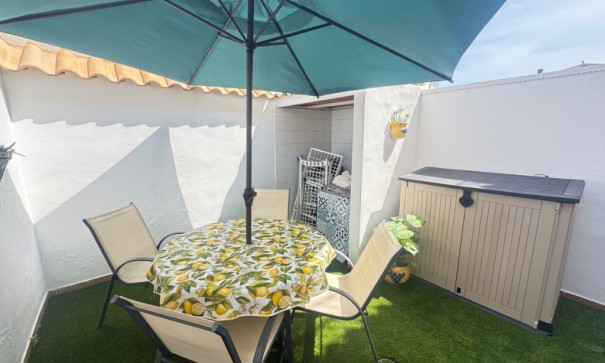 Sprzedaż - Dom miejski -
Orihuela Costa - Playa Flamenca