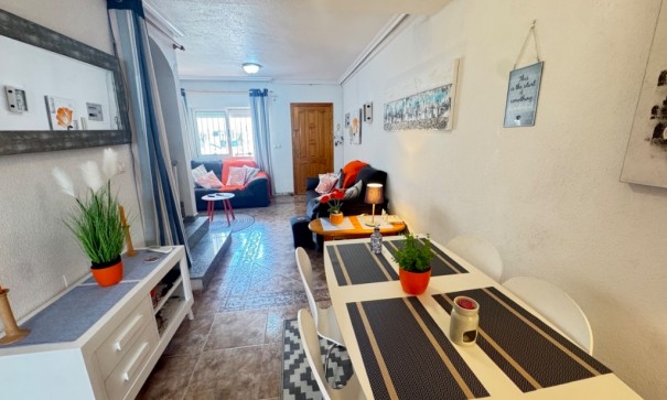 Sprzedaż - Dom miejski -
Orihuela Costa - Playa Flamenca