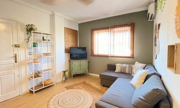 Sprzedaż - Dom miejski -
Orihuela Costa - Villamartín