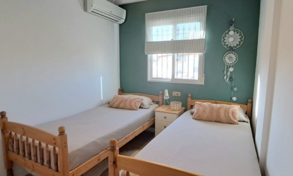 Sprzedaż - Dom miejski -
Orihuela Costa - Villamartín