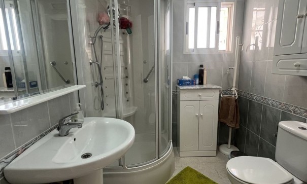 Herverkoop - Vrijstaande Villa -
Algorfa - Montemar