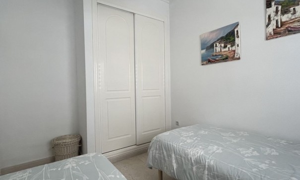 Herverkoop - Vrijstaande Villa -
Algorfa - Montemar