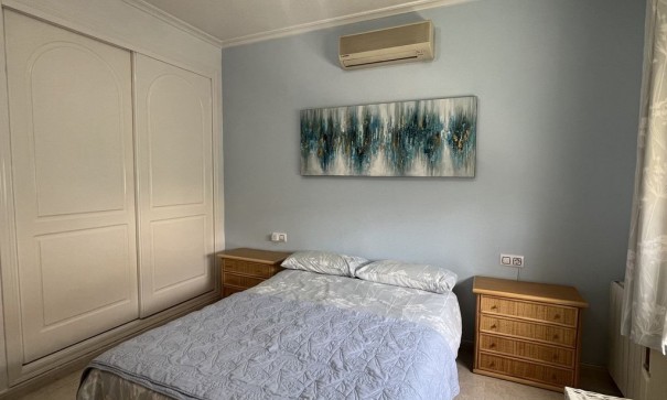 Herverkoop - Vrijstaande Villa -
Algorfa - Montemar