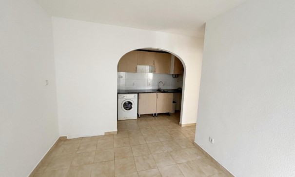 Venta - Apartamento piso -
Torrevieja - Lago jardin