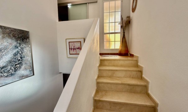 Resale - Freistehende Villa -
Guardamar del Segura - EL RASO