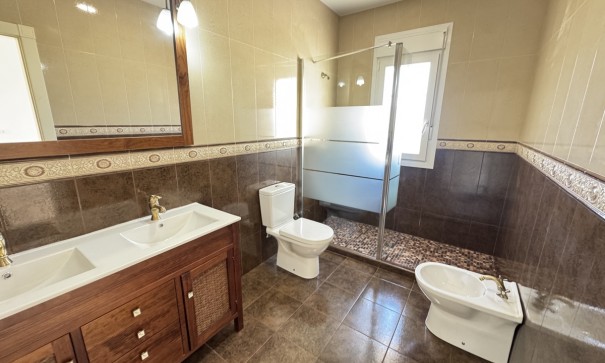 Herverkoop - Vrijstaande Villa -
Cabo Roig