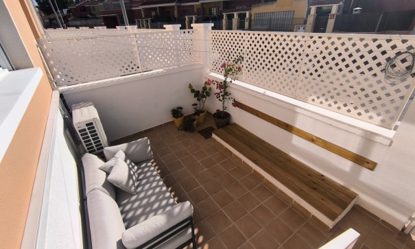 Sale - Town house -
Bigastro