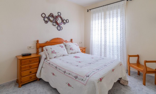 Location longue durée - Appartement -
Orihuela Costa - Playa Flamenca