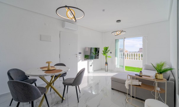 Revente - Appartement -
Orihuela Costa - Playa Flamenca