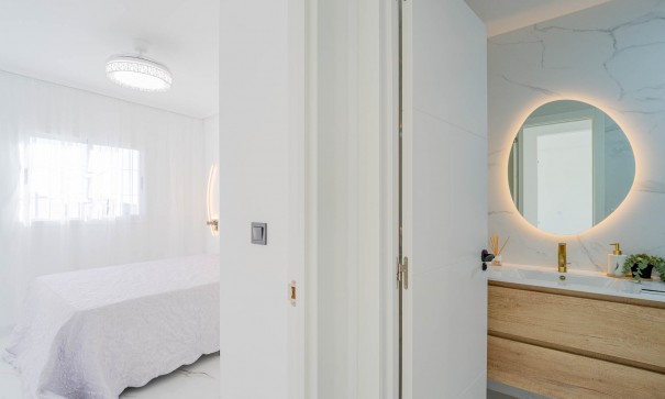 Revente - Appartement -
Orihuela Costa - Playa Flamenca