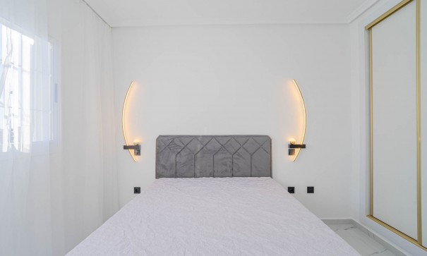 Revente - Appartement -
Orihuela Costa - Playa Flamenca