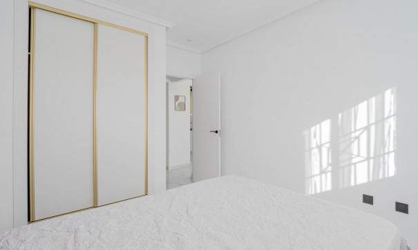 Revente - Appartement -
Orihuela Costa - Playa Flamenca