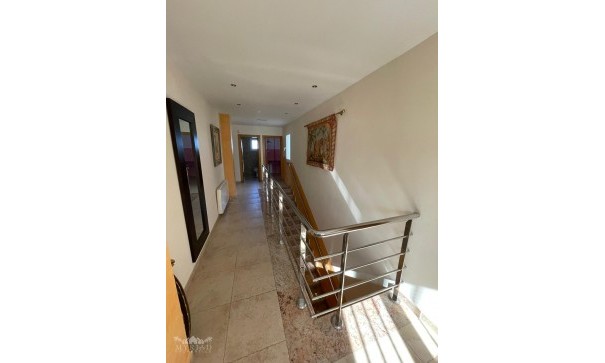 Videresalg - Finca landejendom -
Cañada de la Leña - Canada de la Lena Murcia