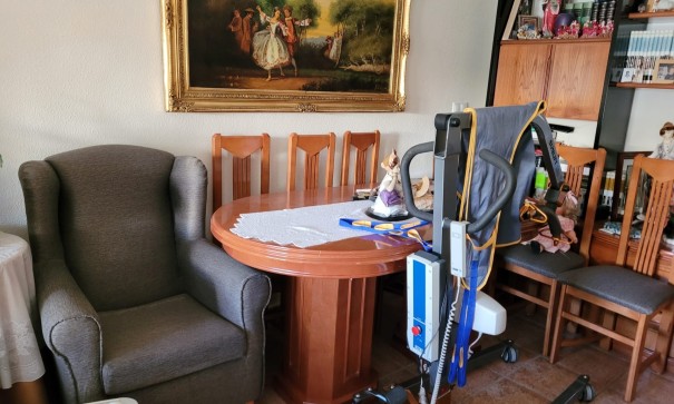 Videresalg - Byhus -
Pinoso - Pinoso Alicante