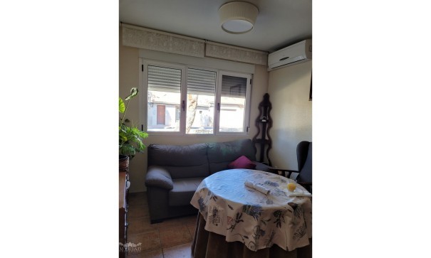 Videresalg - Byhus -
Pinoso - Pinoso Alicante