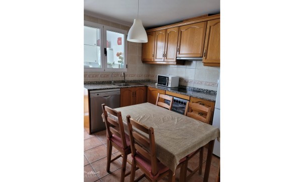 Videresalg - Byhus -
Pinoso - Pinoso Alicante