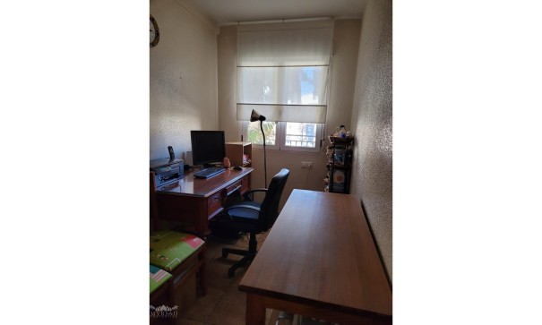 Videresalg - Byhus -
Pinoso - Pinoso Alicante