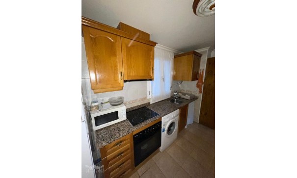 Revente - Appartement -
Pinoso - Pinoso Alicante