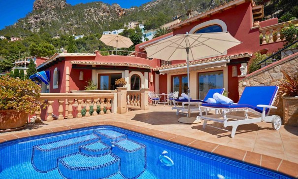 Sale - Detached Villa -
Port d'Andratx - Andratx