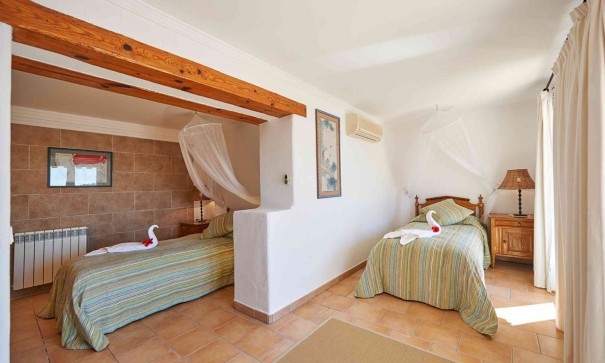 Sale - Detached Villa -
Port d'Andratx - Andratx