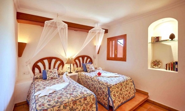 Sale - Detached Villa -
Port d'Andratx - Andratx