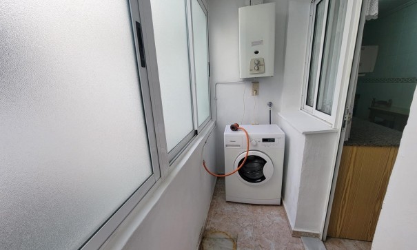 Sprzedaż - Apartament mieszkanie -
Torrevieja - Playa de los Locos