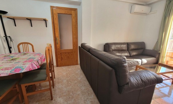 Sprzedaż - Apartament mieszkanie -
Torrevieja - Playa de los Locos