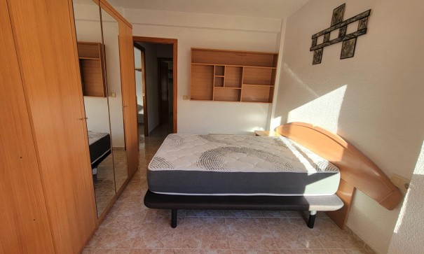 Sprzedaż - Apartament mieszkanie -
Torrevieja - Playa de los Locos