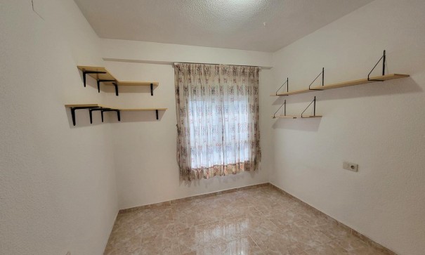 Sprzedaż - Apartament mieszkanie -
Torrevieja - Playa de los Locos