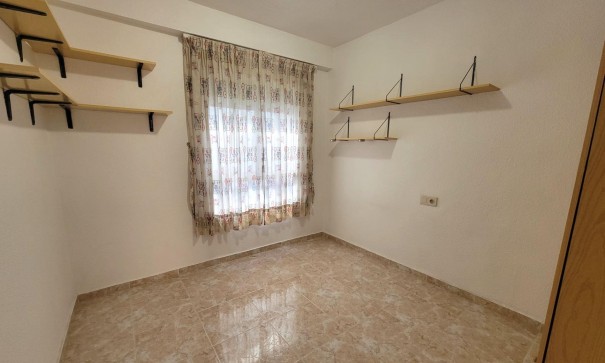 Sprzedaż - Apartament mieszkanie -
Torrevieja - Playa de los Locos