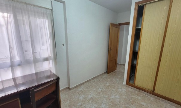 Sprzedaż - Apartament mieszkanie -
Torrevieja - Playa de los Locos