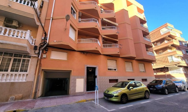 Sprzedaż - Apartament mieszkanie -
Torrevieja - Playa de los Locos