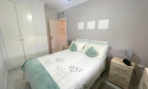 Videresalg - Lejlighed lejlighed -
Algorfa