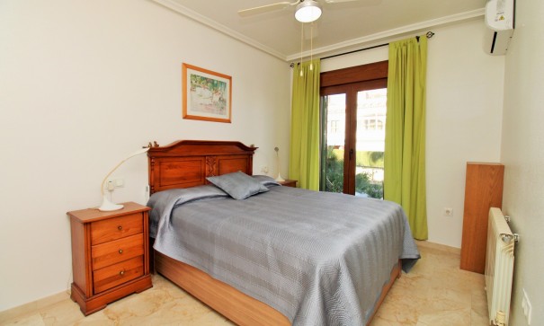 Sprzedaż - Apartament mieszkanie -
Villamartín - PAU 8