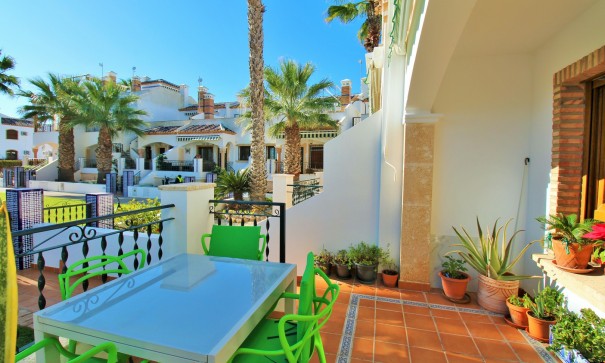 Sprzedaż - Apartament mieszkanie -
Villamartín - PAU 8