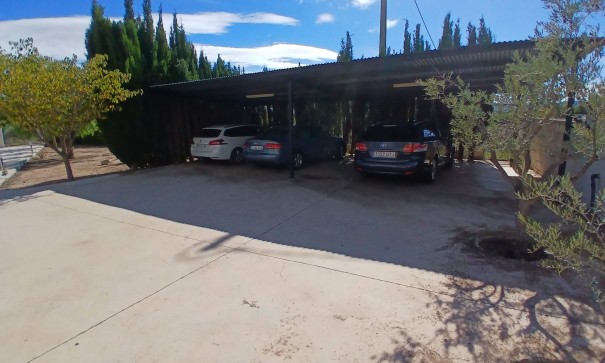 Revente - Villa Individuelle -
Yecla